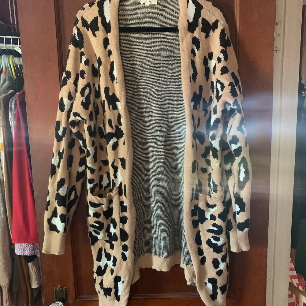 Entro Leopard Print Cardigan - Tan and Black